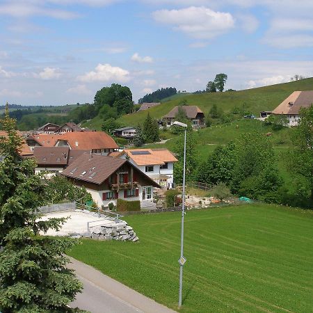 Gasthof Roessli Wyssachen Exterior foto