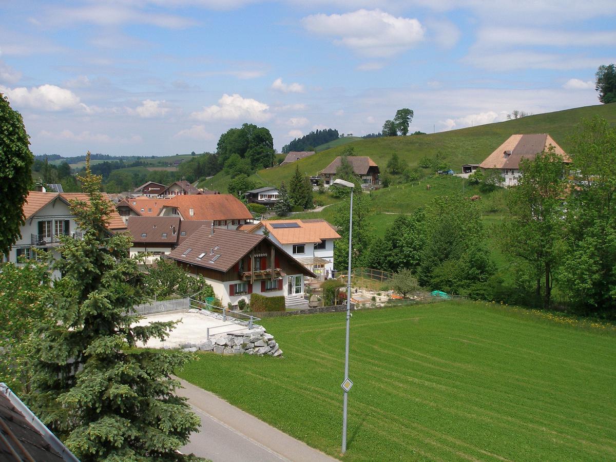 Gasthof Roessli Wyssachen Exterior foto