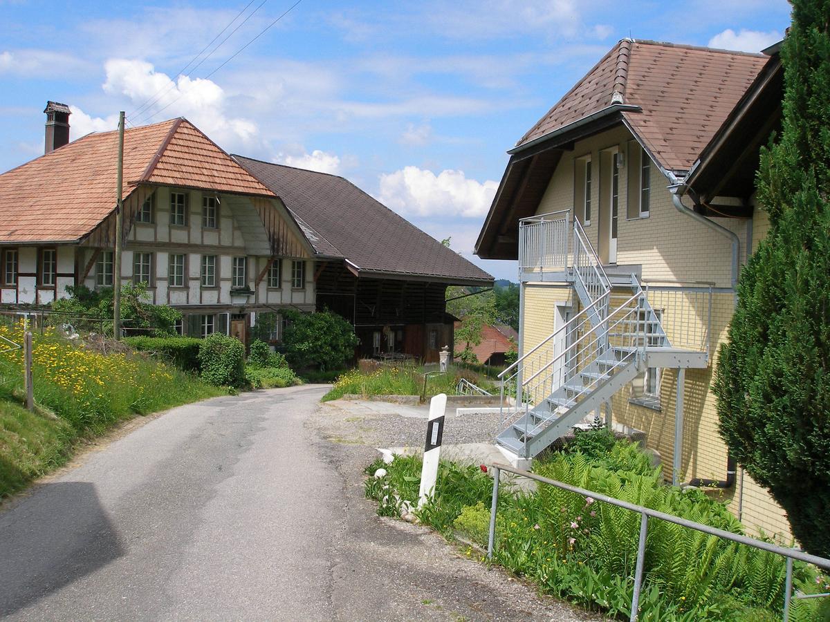 Gasthof Roessli Wyssachen Exterior foto